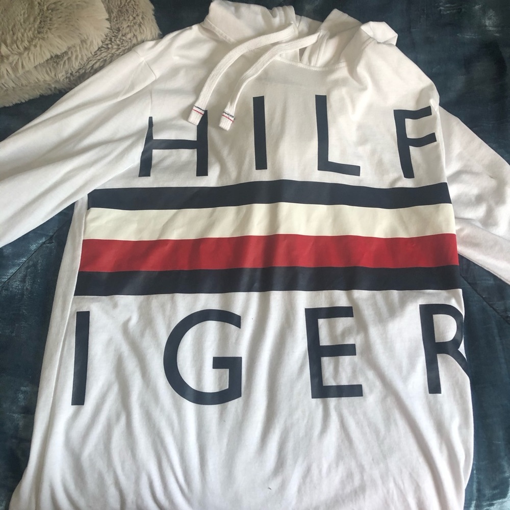 tommy hilfiger hoodie!